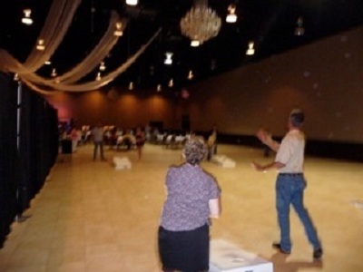 Corn_Hole_Henry_Throwing.jpg