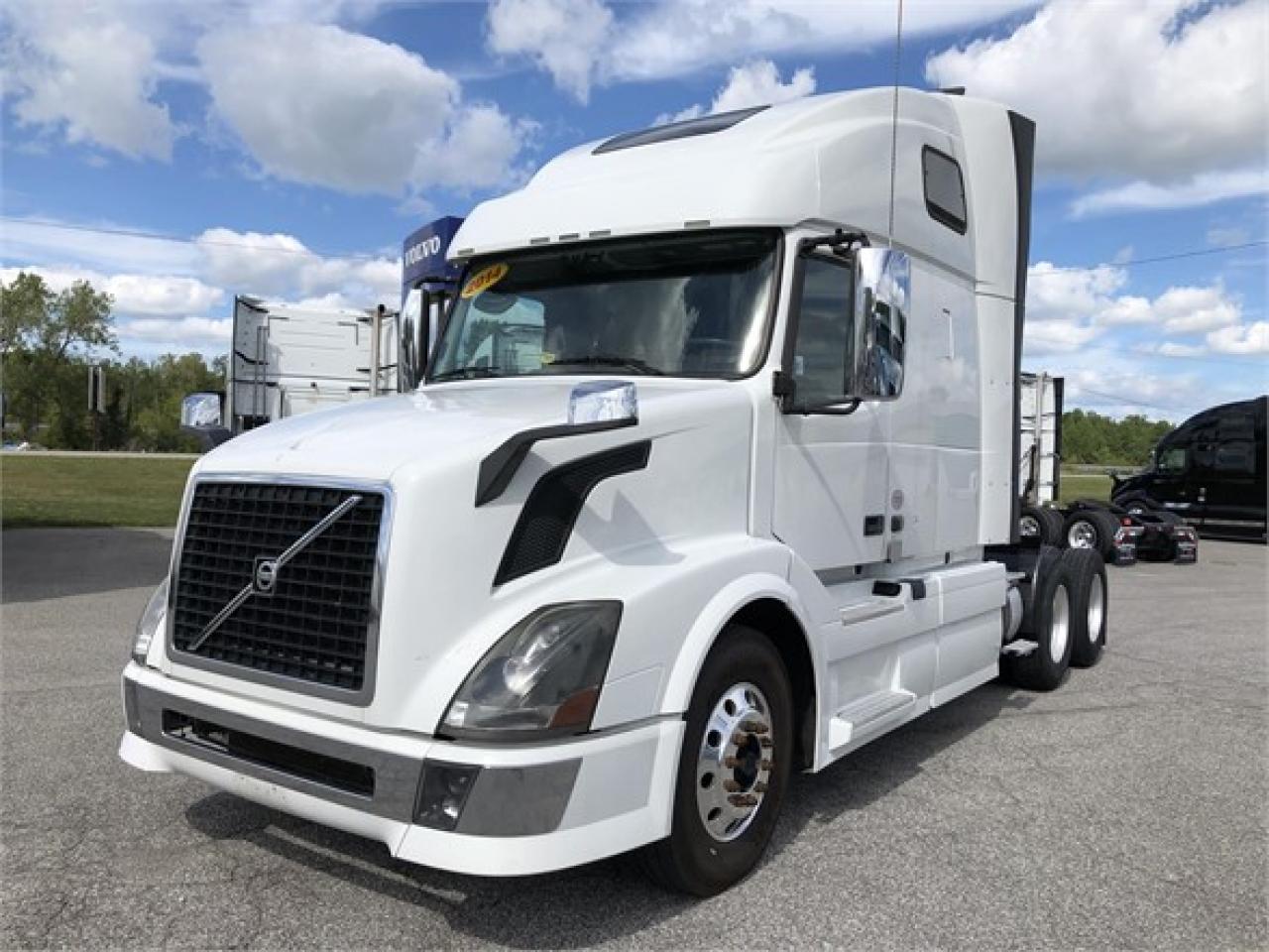 Used 2014 VOLVO VNL64T670 For Sale in Defiance, OH 43512 ...