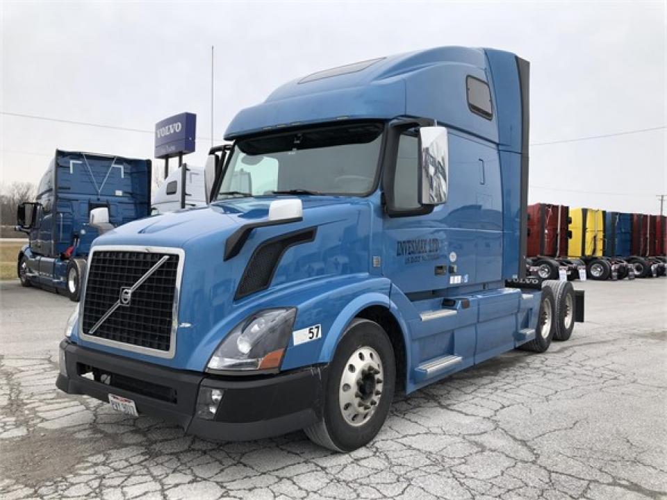 Used 2015 VOLVO VNL64T670 For Sale in Defiance, OH 43512 ...