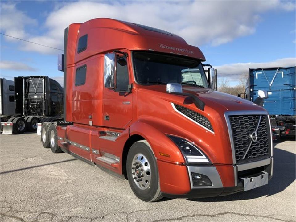 New 2020 VOLVO VNL64T860 For Sale in Defiance, OH 43512